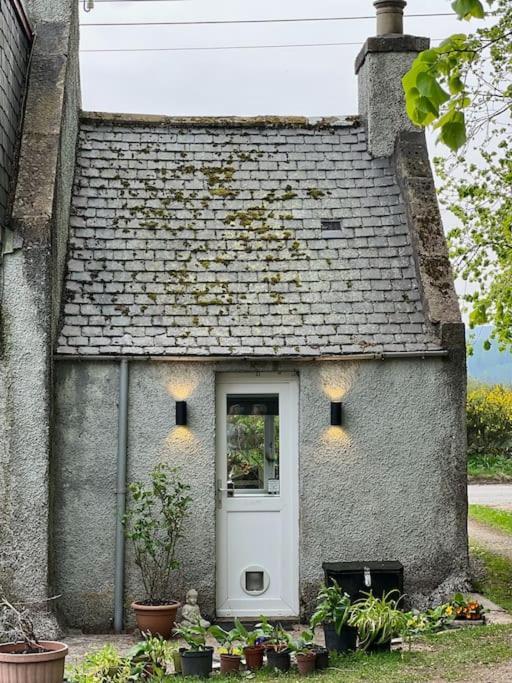 Cosy Country House In Deeside Finzean Eksteriør billede